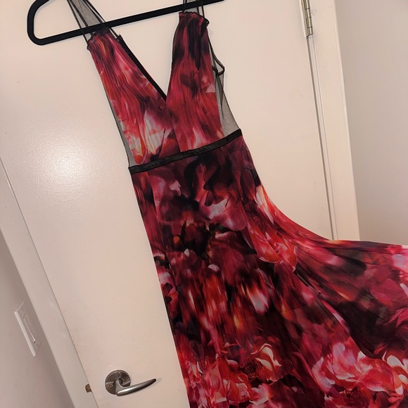 BEBE Maxi Dress - Worn once! SIZE 00 👗 - Picture 3 of 6